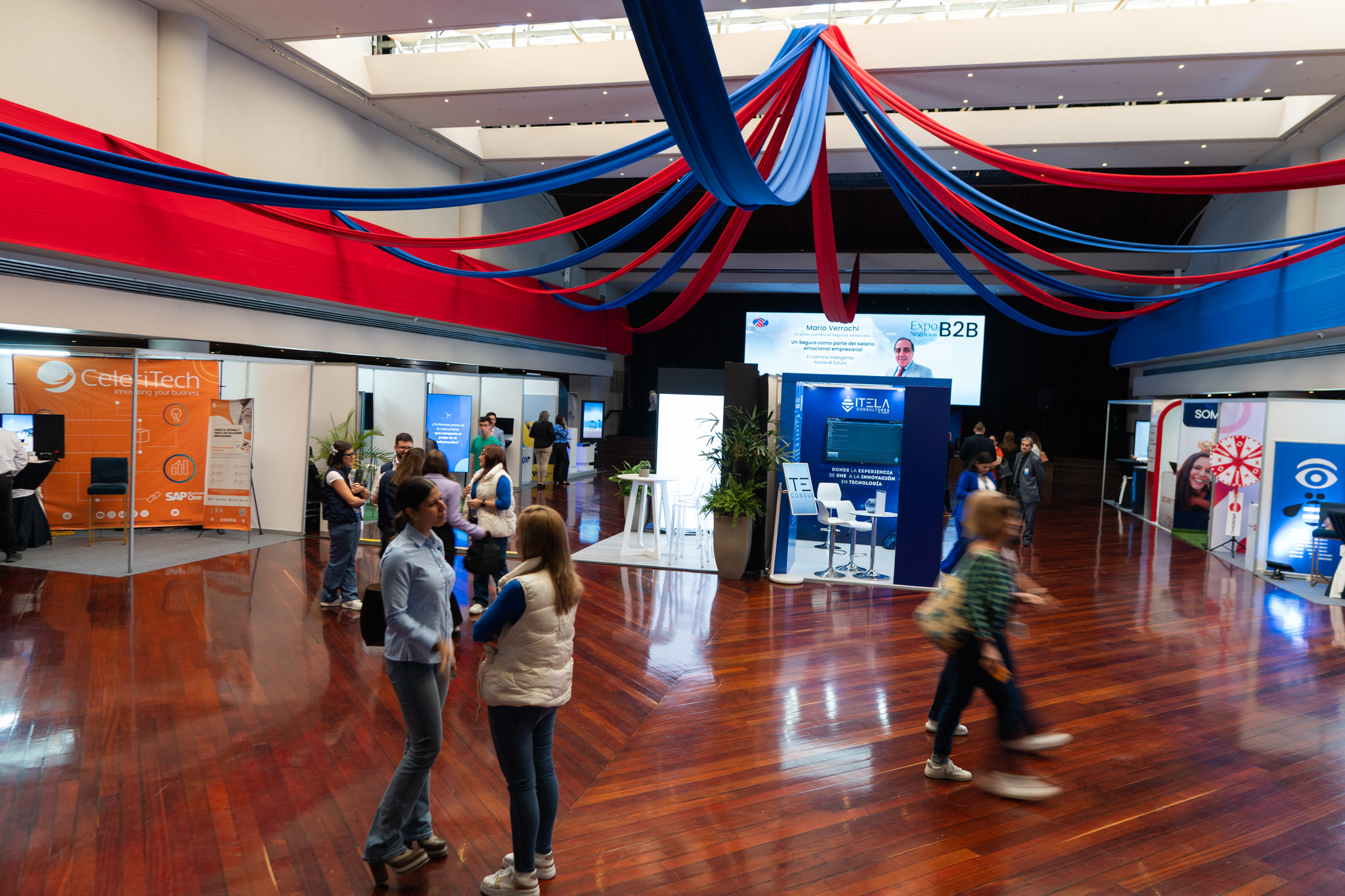¡Más de 1.000 personas asistieron a la primera edición de la Expo Negocios B2B de VenAmCham!