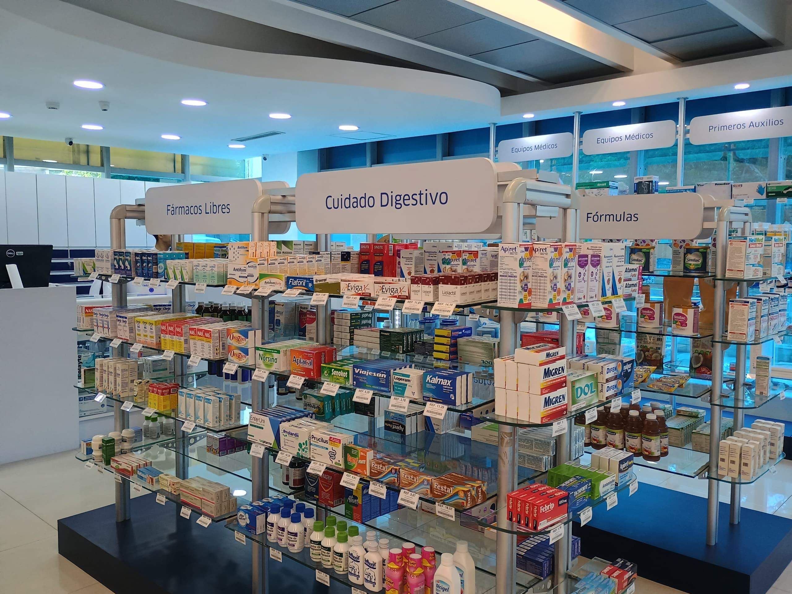 ¡Ven a conocer una farmacia diferente! GMSP inaugura farmacia clínica comercial con enfoque de alto valor agregado