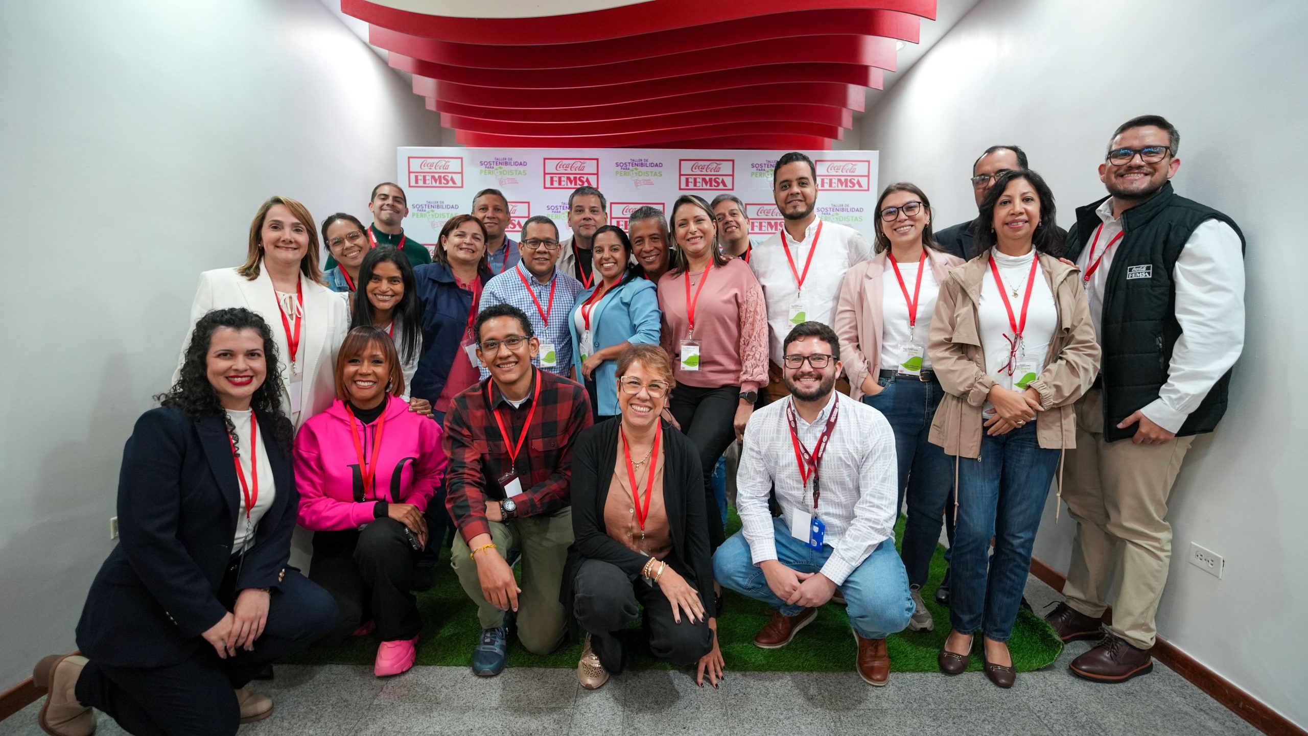 Coca-Cola FEMSA Venezuela impulsa la formación de periodistas con primer Taller de Sostenibilidad